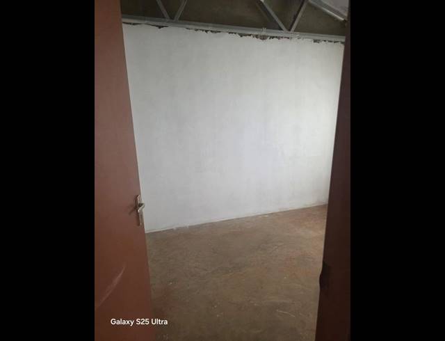 2 BEDROOM HOUSE FOR SALE IN LEHAE